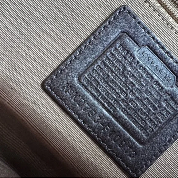 Coach Soho Buckle Flap Satchel Bag + Matching Wallet Leather Authentic - Picture 5 of 10